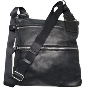 💢ʀᴇᴅᴜᴄᴇᴅ💢Margot leather triple zip crossbody handbag Black soft ʙᴜᴛᴛᴇʀ leather